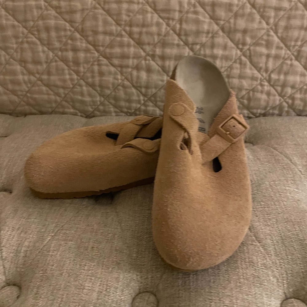 Birkenstock Tan Suede Mules with Elastic Band